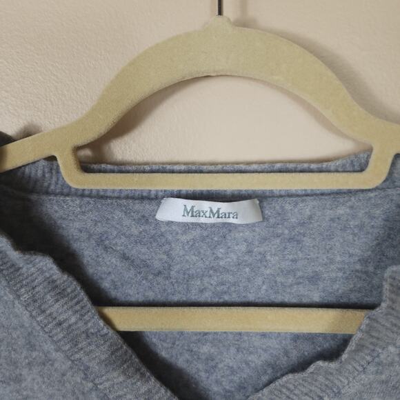 Max Mara Gray V-neck Sweater Size S - Picture 3 of 8